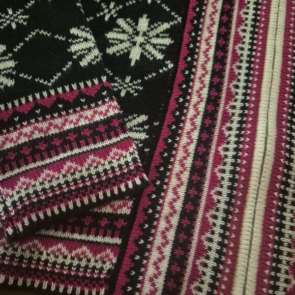 Appleseeds Nordic Snowflake Zip-Up Sweater Black Pink Knit Winter Cardigan - Picture 5 of 5